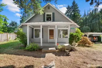 Cute home on an expansive lot it coveted Lake Forest Park. Bring your tolls and creative talents and get instant sweat equity