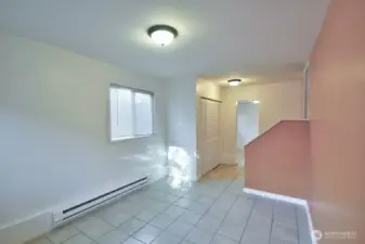 Large flex room, office space, workout space etc.