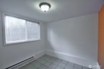 Large flex room, office space, workout space etc.