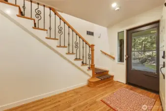 Elegant railing to your upstairs