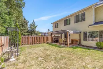 Private backyard with fully fenced yard