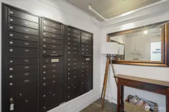 Secured main lobby (P floor).