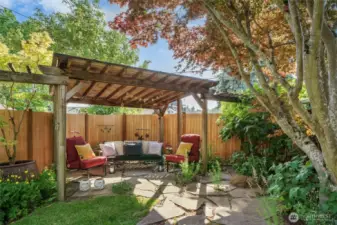 The Japanese maple tree provides just the right amount of shade and ambience - who wouldn't want to spend time here?