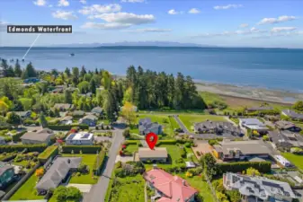 Super close to Downtown Edmonds and the waterfront!.