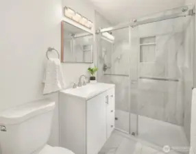 3/4 en suite bath