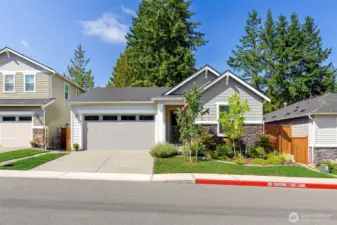 Welcome to 6498 Skipper Lane!