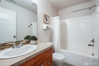 upstairs full bathroom