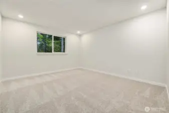 Disclaimer Secondary photos of same floor plan on a different lot in the community: Photos are from another Biscayne, finishes, upgrades, and features may vary.