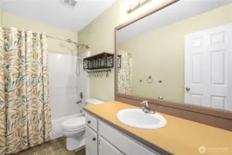 Full Bathroom