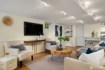 Private Recreation/Media room or Perfect for an Office