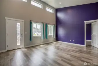Great Room w/ Highlight Windows