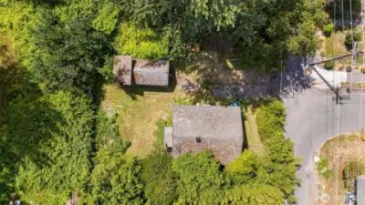 House With Detached Garage
