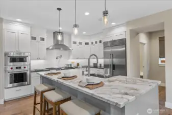 PERFECT FOR BUSY SCHEDULES & CASUAL FARE DINING!