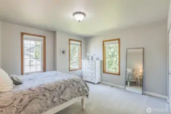 The second of three guests rooms upstairs.