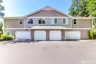Overzied Garage