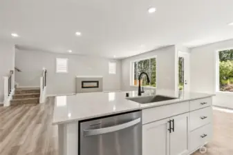 Disclaimer Secondary photos of same floor plan on different lot in different community: Photos are from another Luna, finishes, upgrades, and features may vary.