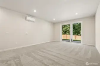 Disclaimer Secondary photos of same floor plan on different lot in different community: Photos are from another Luna, finishes, upgrades, and features may vary.