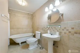 Updated Downstairs Bathroom