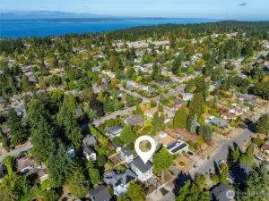 Beautiful new construction home close to the Interurban Trail and Carkeek Park.