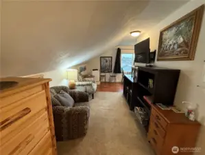 Sitting area in Bedroom 4