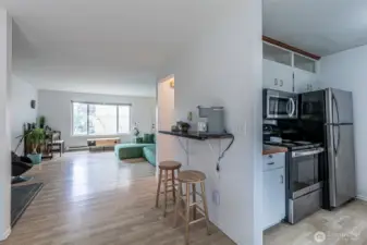 Wide open flowing floor plan.