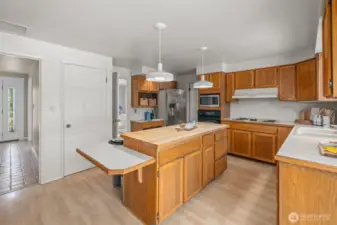 Plenty of room for making this kitchen your own