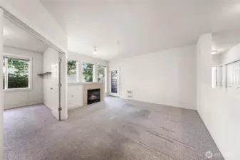$2500 Carpet credit available to Buyer