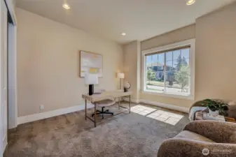 Large den w/ French Doors