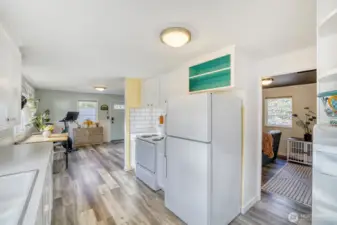 All appliances stay.