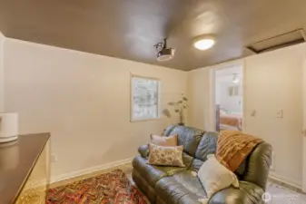 Projector system included.