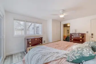 Extra set of windows bringing in nice lighting.