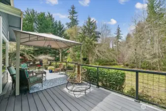 back deck with plenty of room