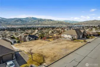 Neighborhood view