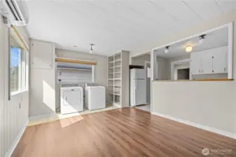 Bonus room/family room