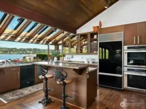 The kitchen layout is perfect and ideally functional for everyday use and large scale entertaining.