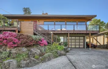 Quintessential Seattle home for entertaining