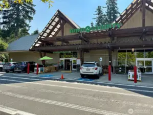 Lakemont Village Nearby