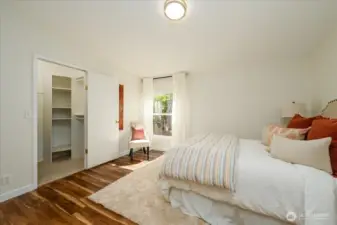 Walk in closet
