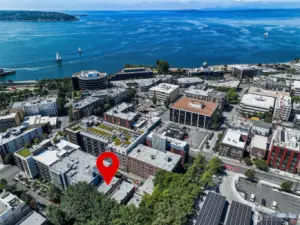 The location that gets all the best of Seattle...