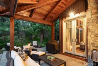 Simply beautiful and cozy.