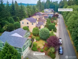 Explore over 70 miles of world class hiking and single track mountain biking trails on Galbraith Mountain.... right at the end of your street!