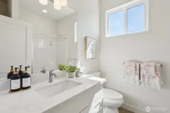 Upper level full bath
