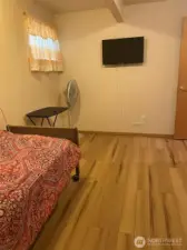 single room (Main)