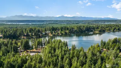 Fantastic convenience as the launching pad to Hood Canal!