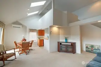 Living room/dining room