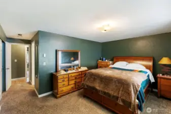 Primary bedroom