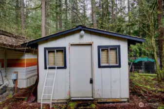 Insulated shed with power