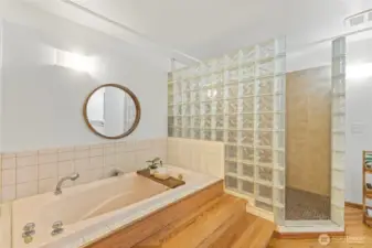 Primary Ensuite