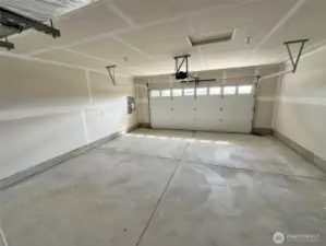 Large 2-car garage
