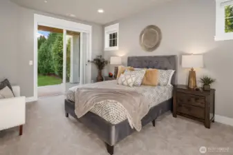 Main floor guest suite